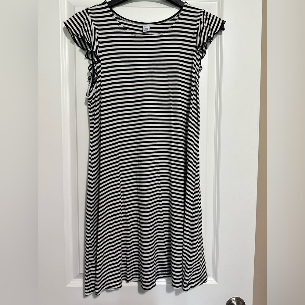 Women’s Old Navy dress